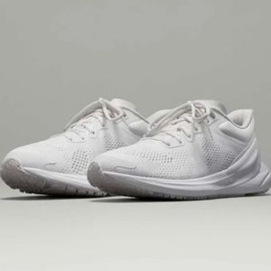 brand new lululemon sneakers in size 8